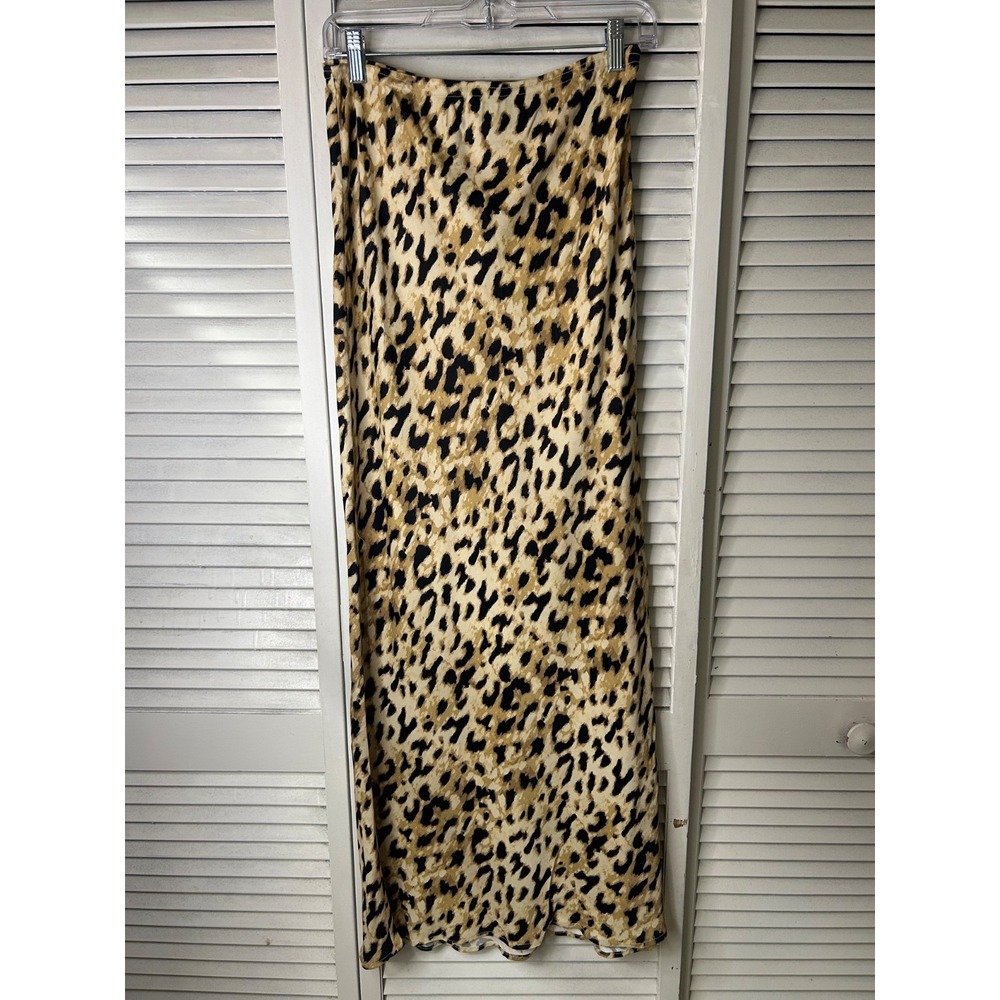 Top Shop Animal Print Skirt Size 6‎